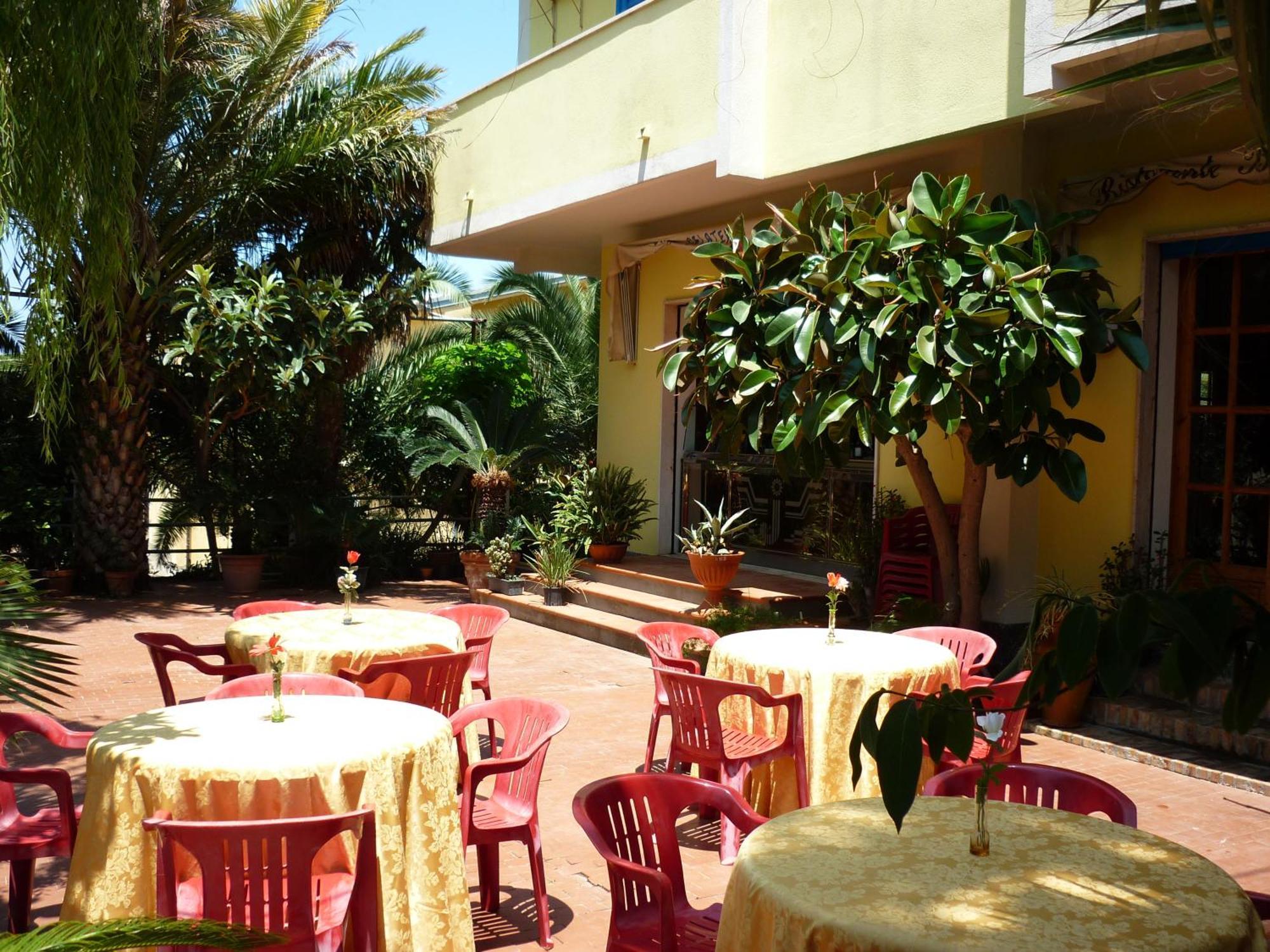 Hotel Alexander Santa Domenica Talao Exterior foto